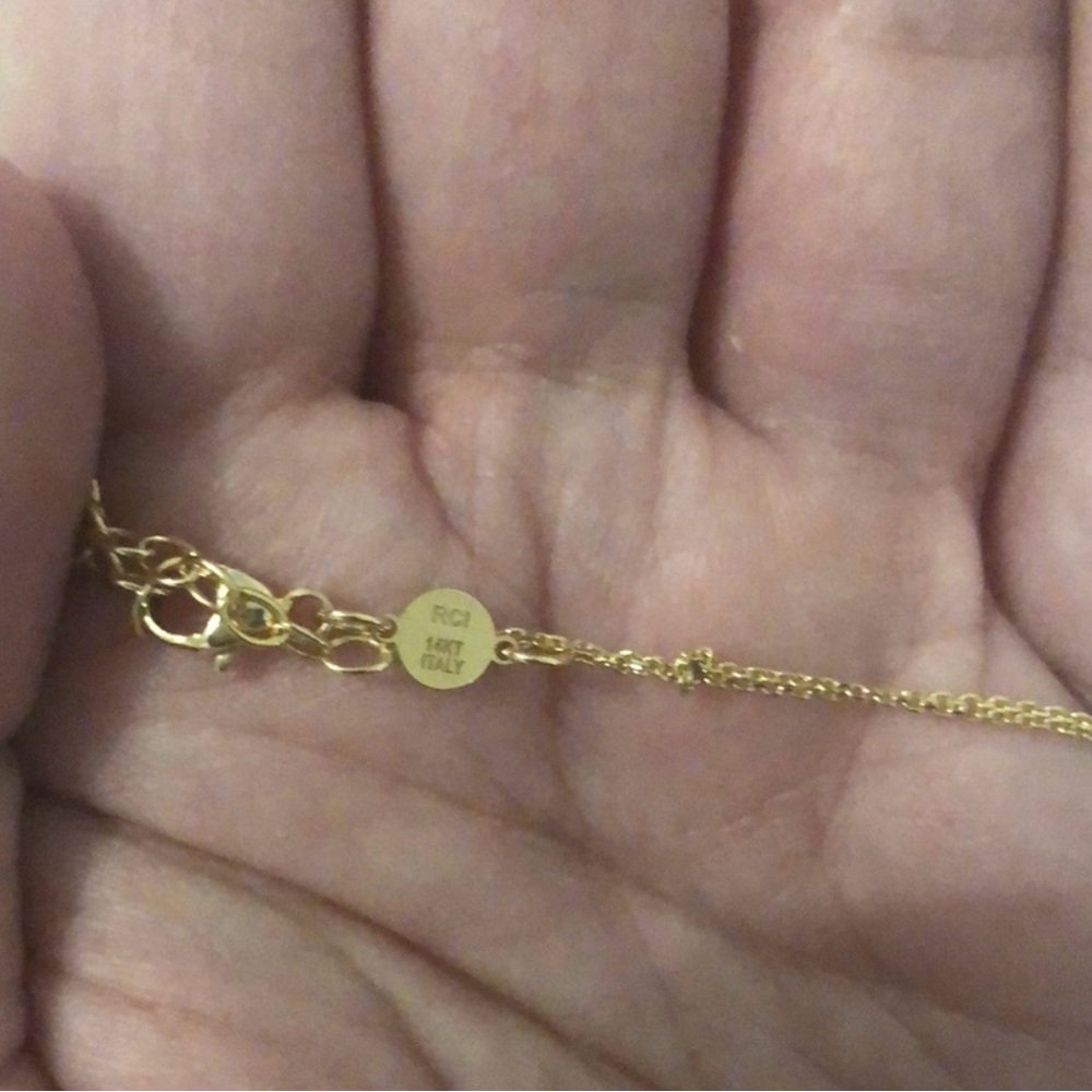 14k Solid Yellow Gold Curved Bar Necklace - Picture 5 of 5